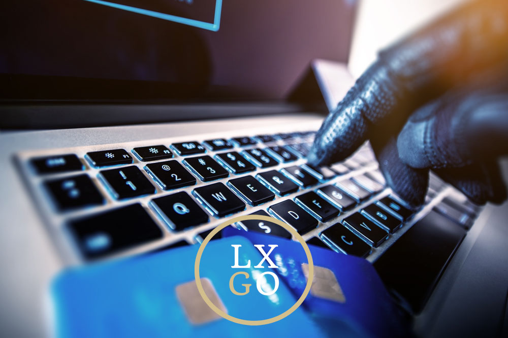 En LEX GO ABOGADOS te ayudamos a reclamar el dinero sustraído de tu cuenta bancaria como consecuencia de un fraude por phishing. Si has recibido un SMS, correo electrónico o llamada suplantando a tu banco y, sin saberlo, facilitaste tus datos o autorizaste una operación, es muy probable que tengas derecho a recuperar tu dinero.